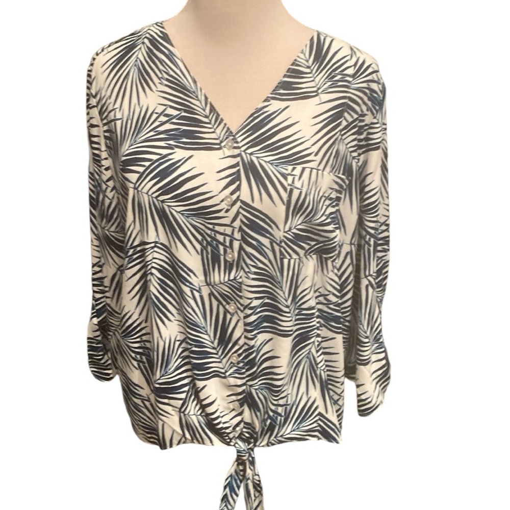 NWT Chico’s Palm Fronds Blouse